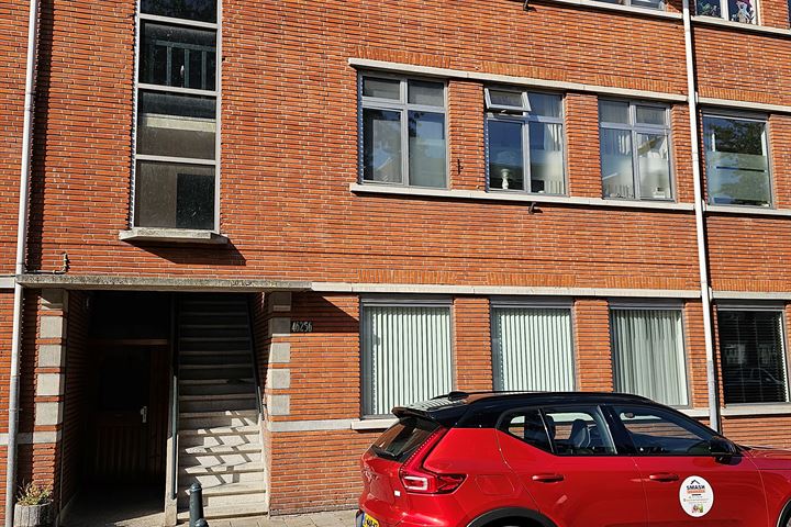 Bekijk foto 2 van Vleerstraat 54