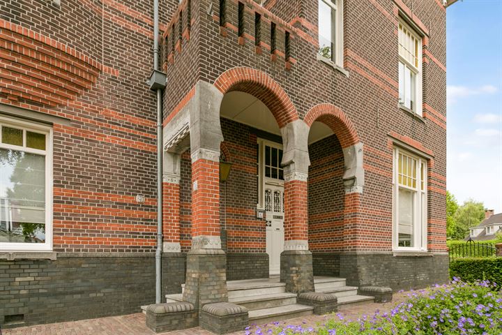 Bekijk foto 4 van Clarissenstraat 20