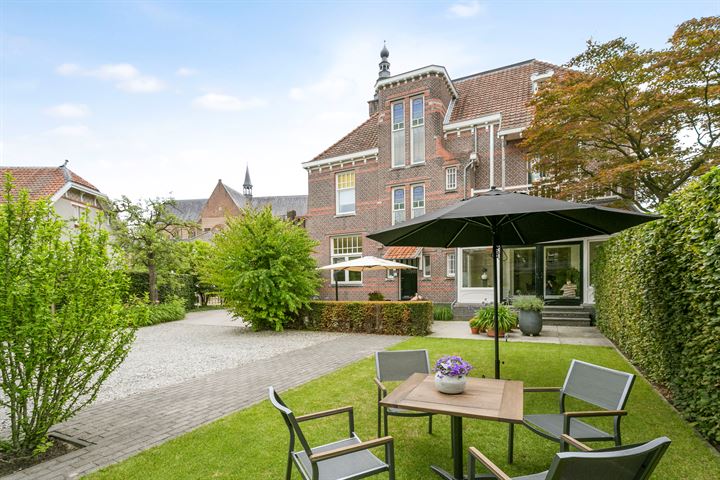 Bekijk foto 35 van Clarissenstraat 20