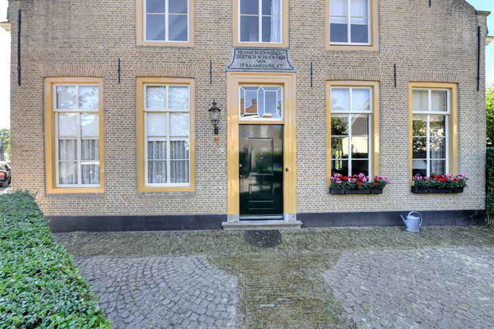 View photo 11 of Molenstraat 39