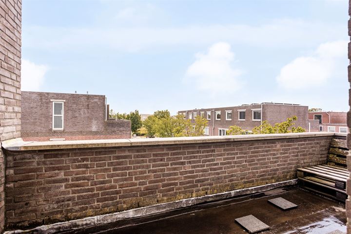 Bekijk foto 36 van S. Kooijmanstraat 9