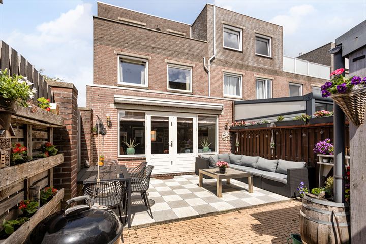 Bekijk foto 38 van S. Kooijmanstraat 9