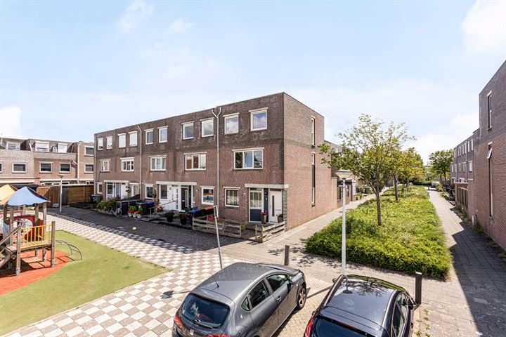 Bekijk foto 44 van S. Kooijmanstraat 9