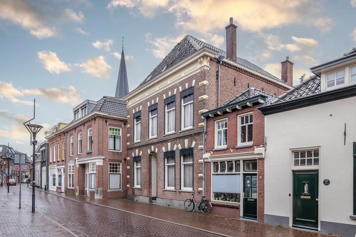 Kerkstraat 15