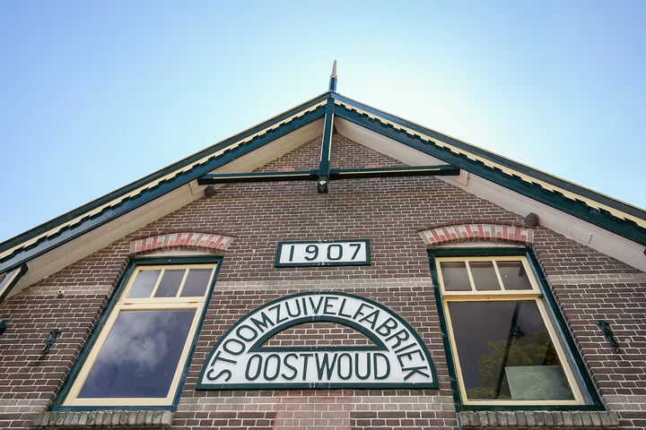 Bekijk foto 6 van Oostwouder Dorpsstraat 36