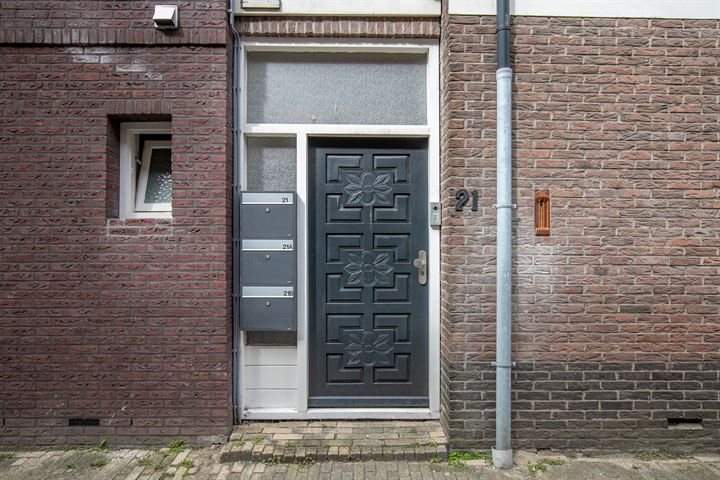 Bekijk foto 6 van Voorstraat 21-C