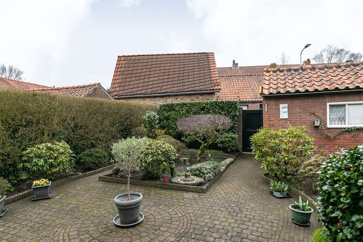 Bekijk foto 38 van Brigidastraat 6