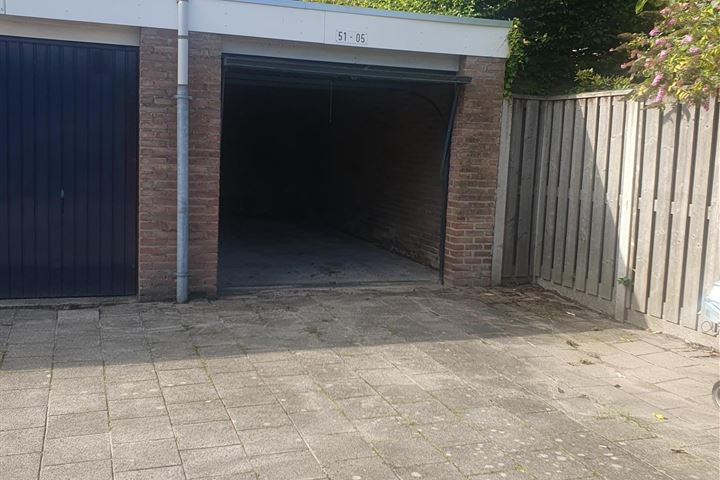 Bekijk foto 33 van Lijsterbeslaan 47