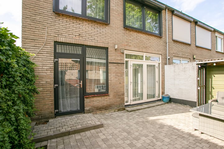 Bekijk foto 23 van Mgr Ariensstraat 25