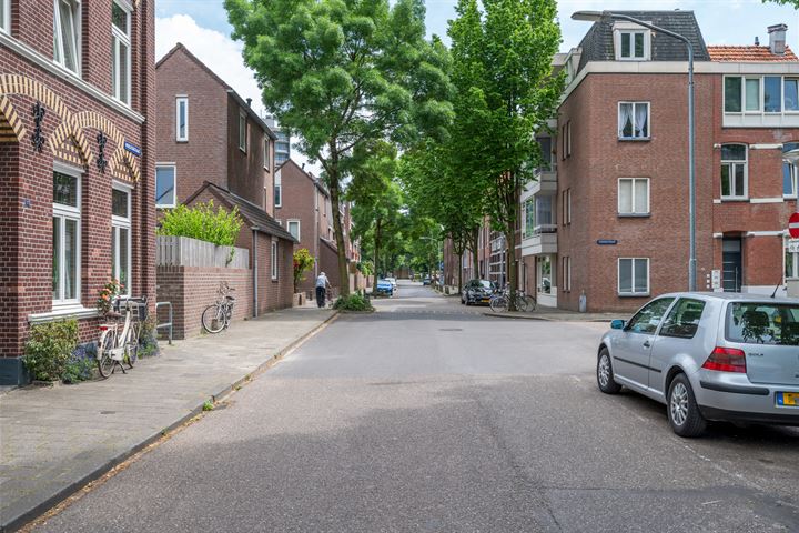 Bekijk foto 48 van Mercatorstraat 13