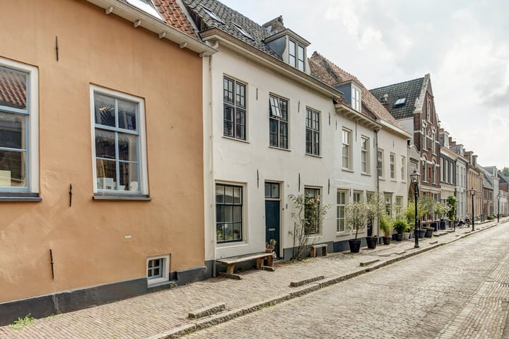 View photo 31 of Volderstraat 3