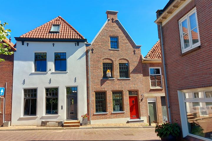 Bekijk foto 1 van Rijnstraat 29