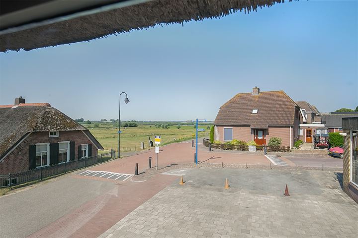 Bekijk foto 25 van Dorpsweg 92