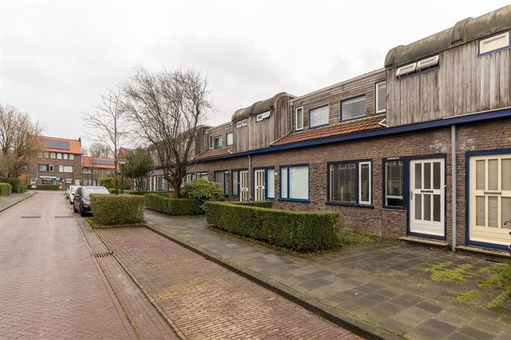 Bekijk foto 35 van Korenbloemstraat 3