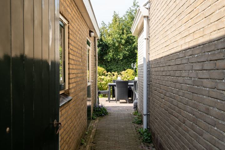 Bekijk foto 50 van Molenlaan 20