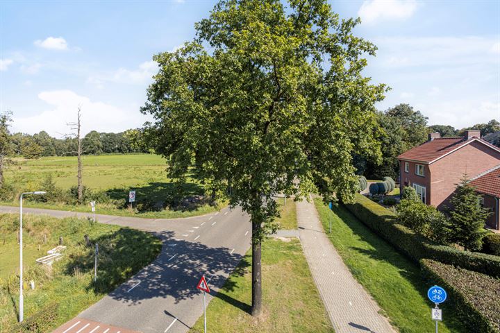 Bekijk foto 46 van Klifsbergweg 2