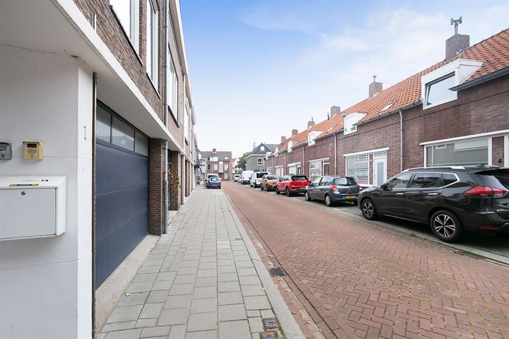 Bekijk foto 25 van Verlorenlandstraat 1