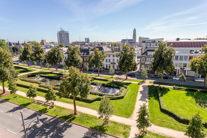 Bekijk foto 2 van Jansbuitensingel 23-42