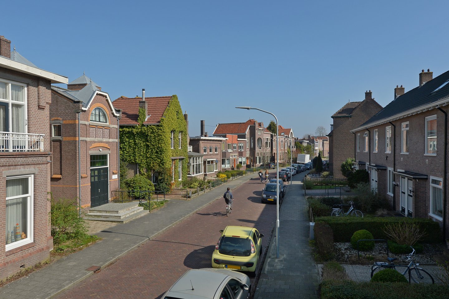 View photo 4 of Oranjestraat 13