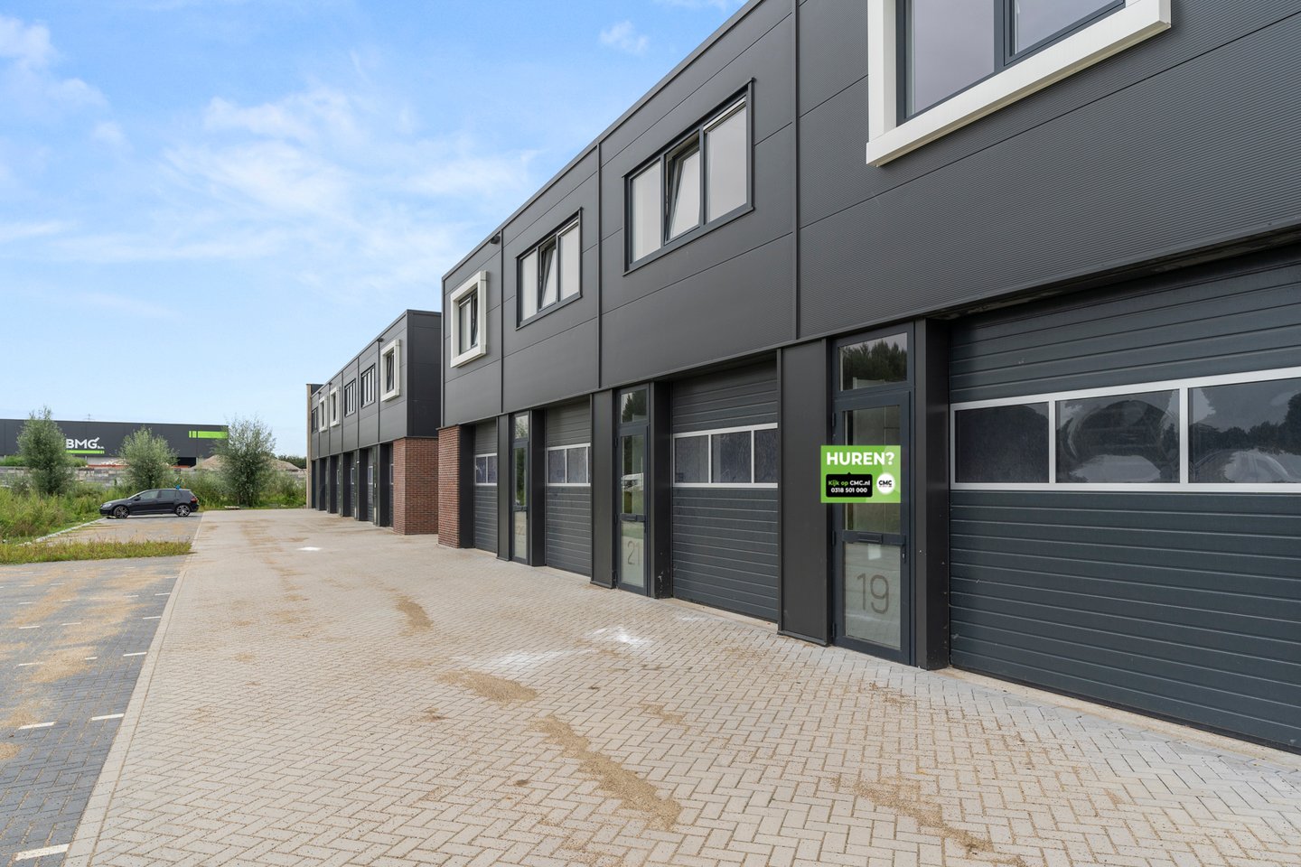 Bekijk foto 2 van Anna van Hoevellstraat 21 - 27