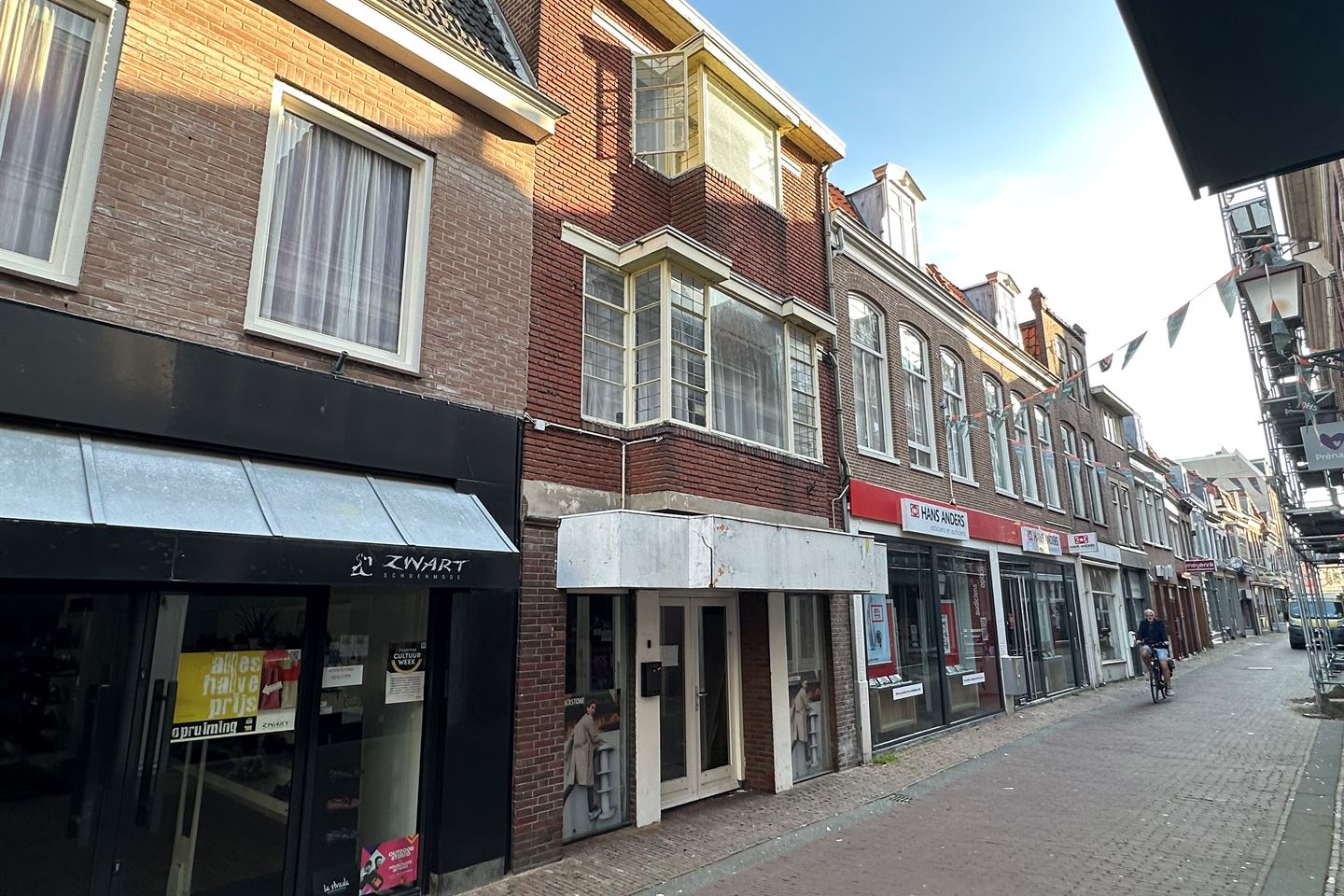 View photo 1 of Nieuwsteeg 29