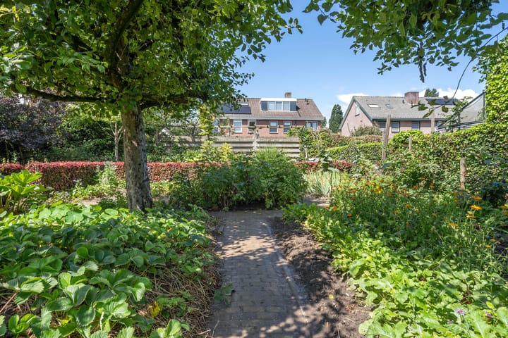 Foto 44 van Karstraat 15