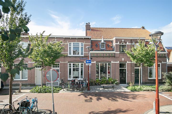 Bekijk foto 2 van Prins Hendrikstraat 10