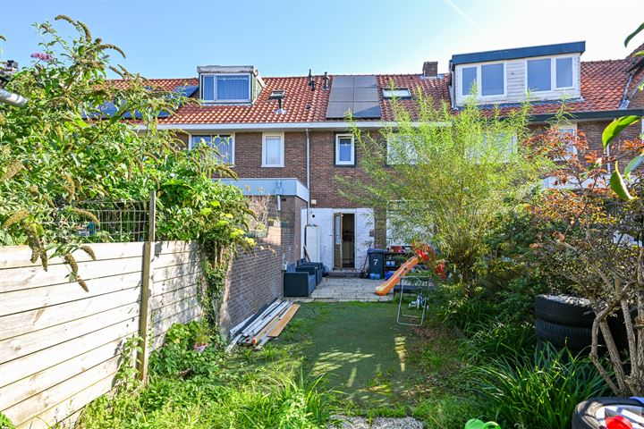 Bekijk foto 2 van Lijsterbesstraat 7