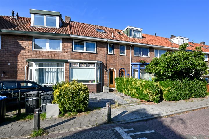 Bekijk foto 1 van Lijsterbesstraat 7