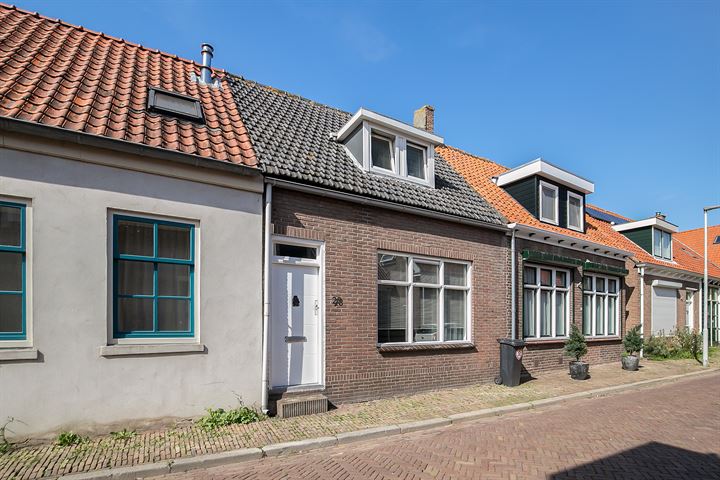 Bekijk foto 3 van van Hattumstraat 28