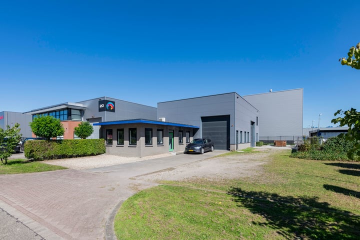 Edisonweg 18, Groot-Ammers