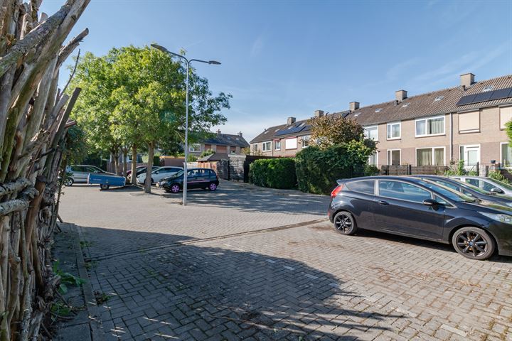 View photo 65 of Napoleonstraat 43