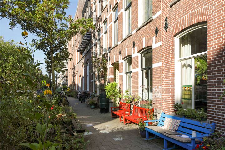 View photo 28 of Tweede Oosterparkstraat 213-HUIS