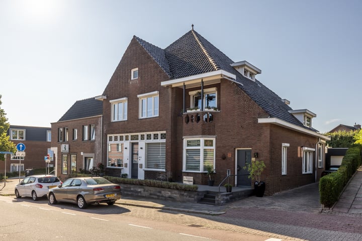 Schoolstraat 32