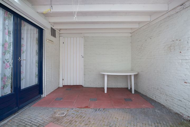 View photo 36 of Jacob Valckestraat 9