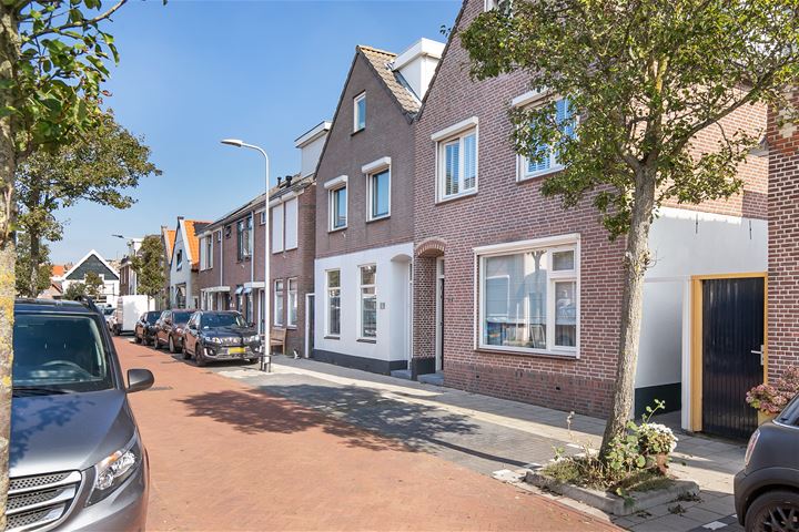 Bekijk foto 38 van Romeinenstraat 15