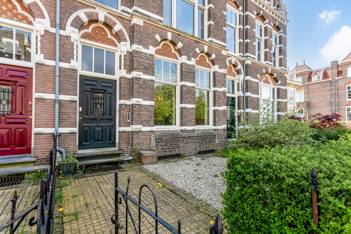 Bekijk foto 9 van van Oldenbarneveltstraat 31