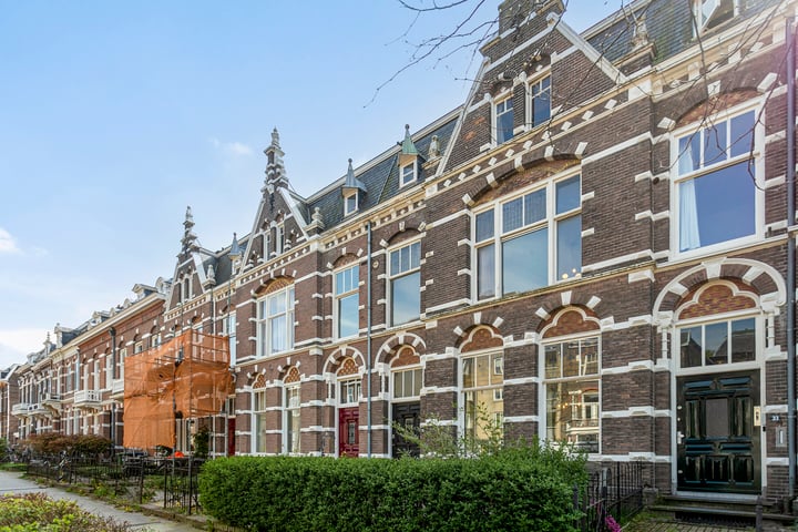 Bekijk foto 7 van van Oldenbarneveltstraat 31