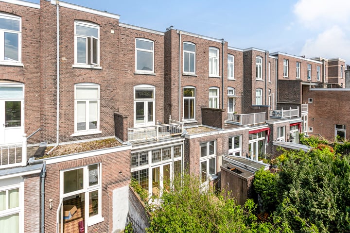 Bekijk foto 26 van van Oldenbarneveltstraat 31