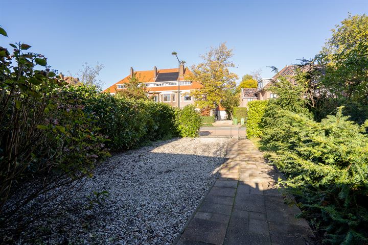 Bekijk foto 31 van Van Zuylen van Nijeveltstraat 39