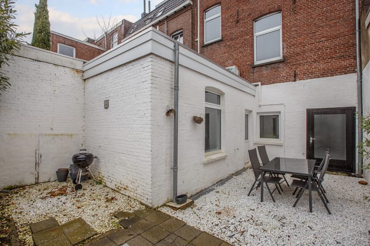 Photo 35 of Helbeek 10