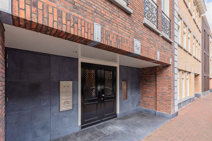 Bekijk foto 44 van Raadhuisstraat 185