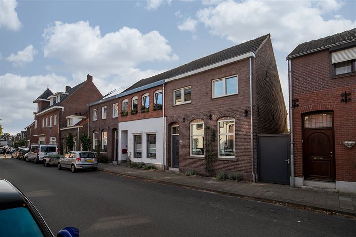 Bekijk foto 31 van 2e Graaf van Loonstraat 9