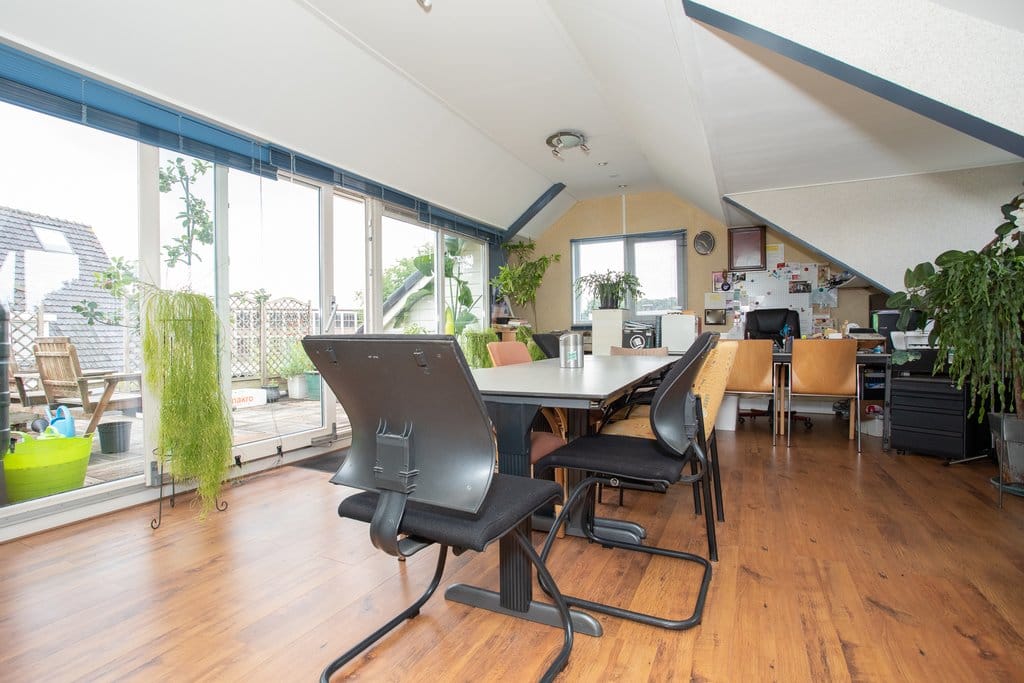 Foto 44 van Industrieweg 8-B