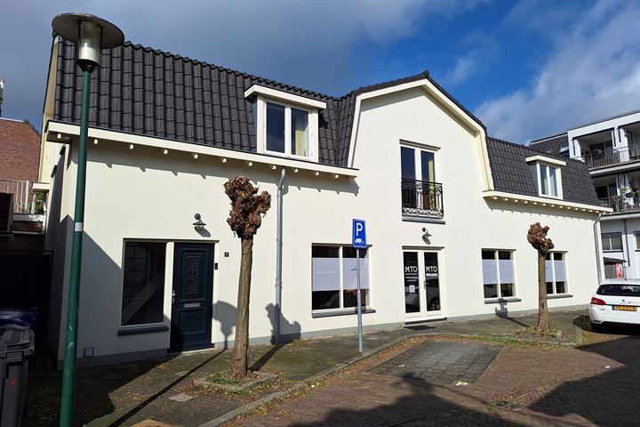 View photo 28 of Pieter de Hooghstraat 1-A