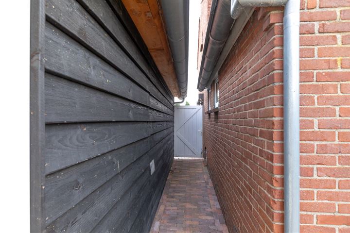 Bekijk foto 36 van Groenestraat 15