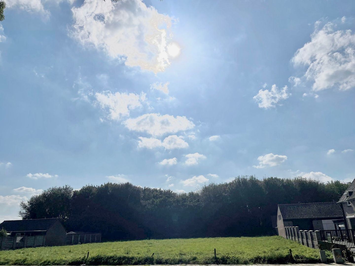 Photo 14 of van der Mondeweg