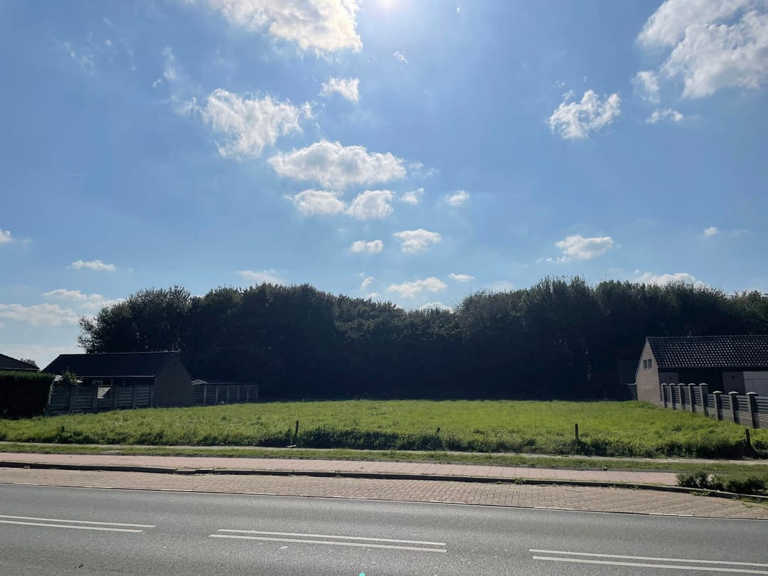 Photo 13 of van der Mondeweg