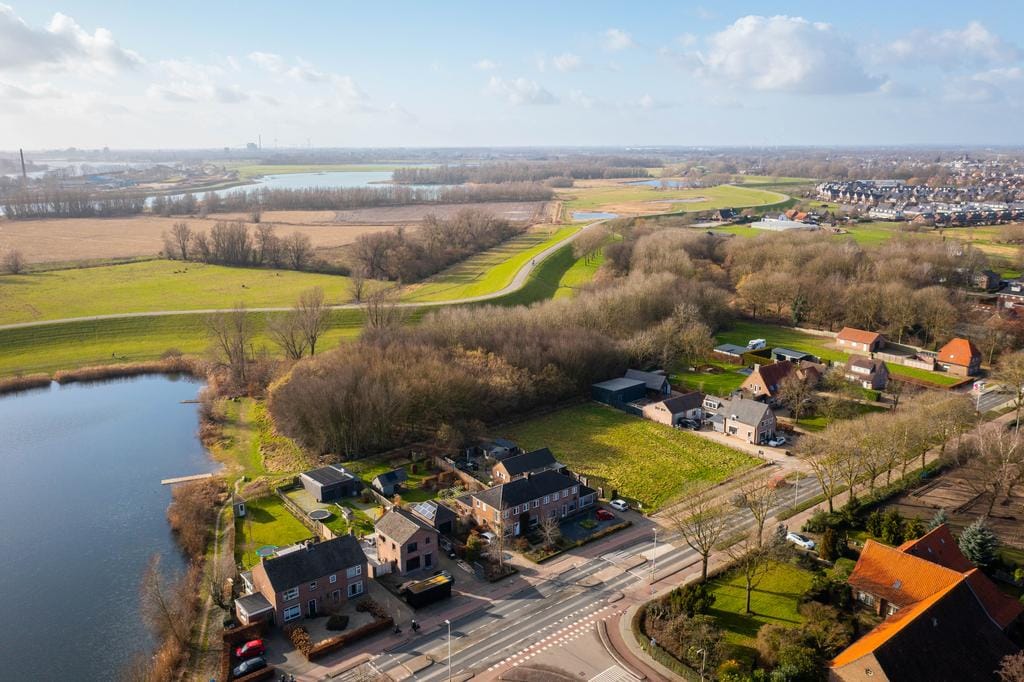 Photo 8 of van der Mondeweg