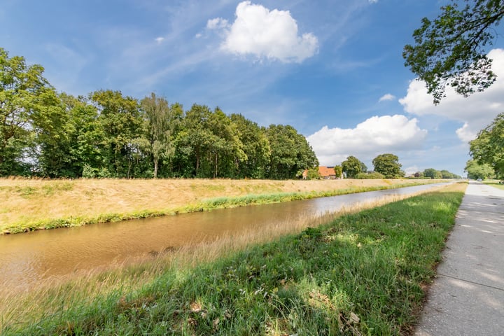 Bekijk foto 108 van Verl Hoogeveense Vaart 165